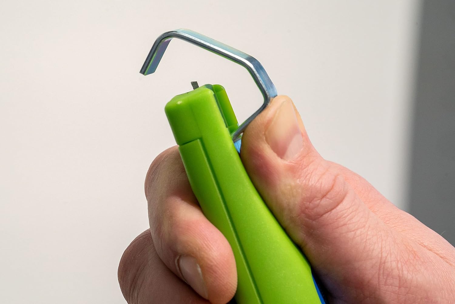 WEICON Cable Stripper No. 4-16 Reneable Materials | Multi Stripping Knife | adjustable cutting depth | for all common round cables | Working range 4-16 mm Ø (No. 4-16 Green Line)