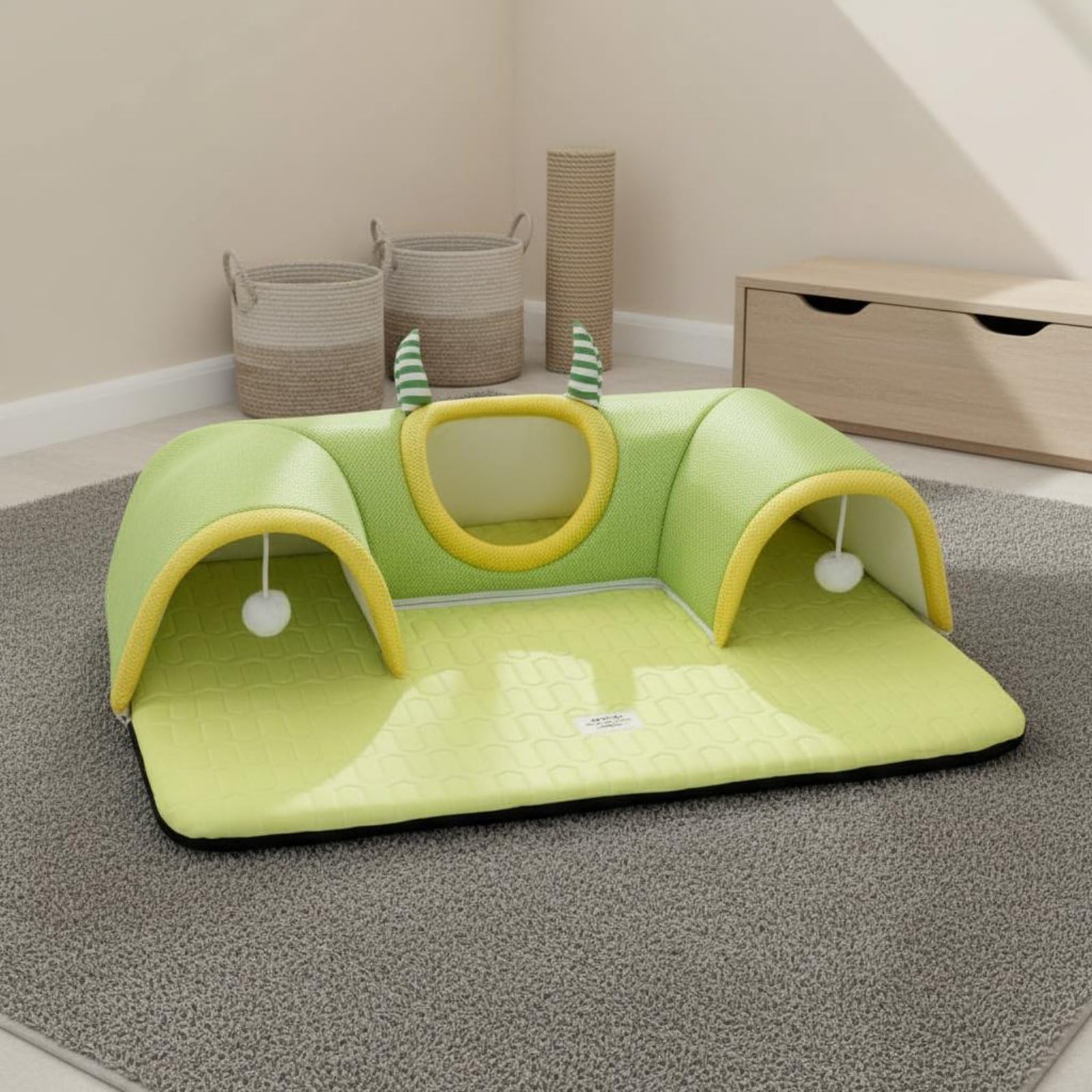 Lit Tunnel pour Chat Lit Tapis Panier Tunnel Monstre 3 en 1 Matelas Respirant Maille Éponge Jouets Suspendus Ouverture Large Base Antidérapante, Bleu, Grands Yeux