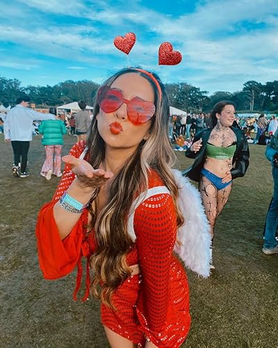 Vista 5 de TERSE Diadema de corazón para el día de San Valentín, con lentejuelas rojas, diadema con forma de corazones para mujeres y niñas, linda cabeza