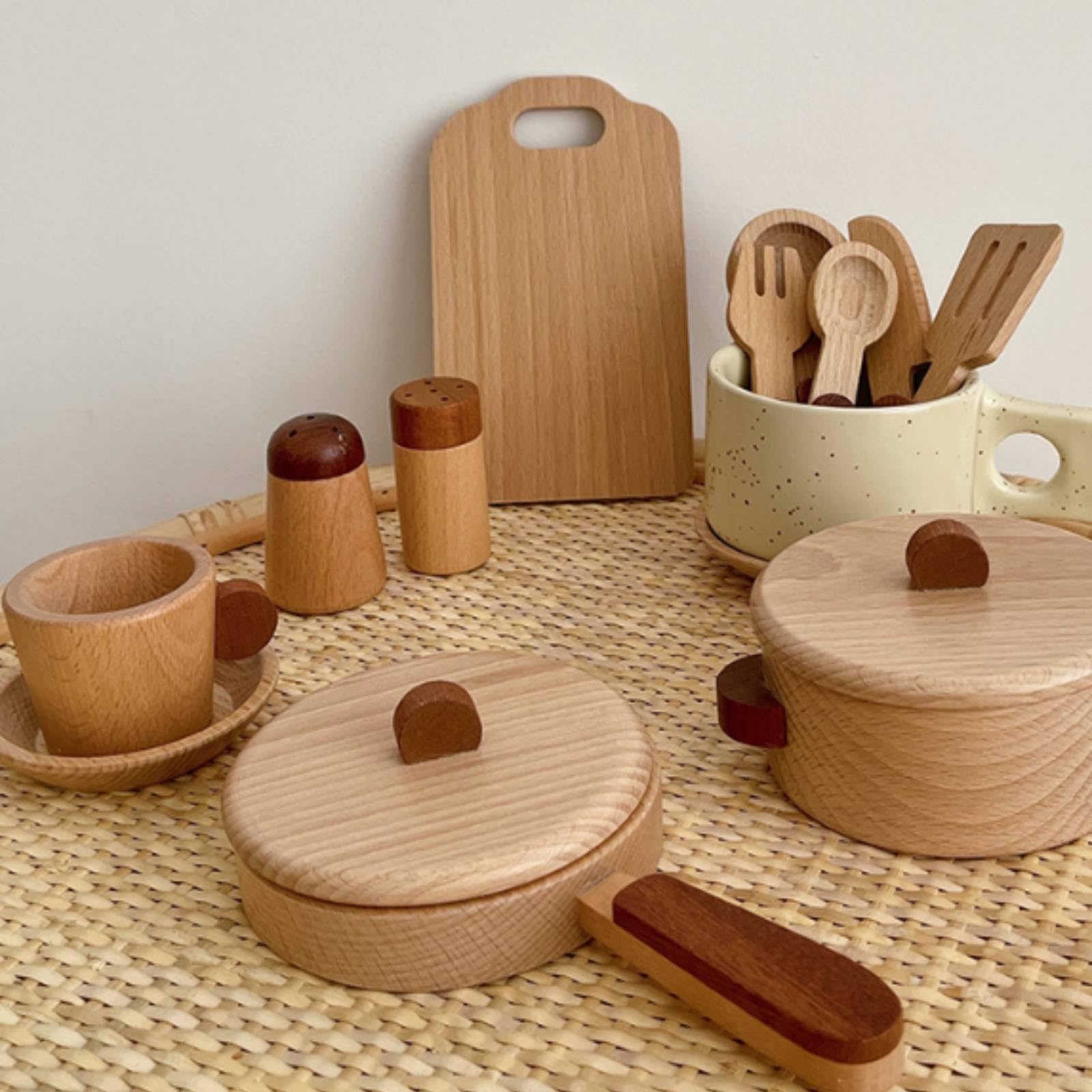 Gralara 15 Pieces Accessori Cucina Giocattolo Bordi Arrotondati Set Picnic in Legno Venatura Chiara