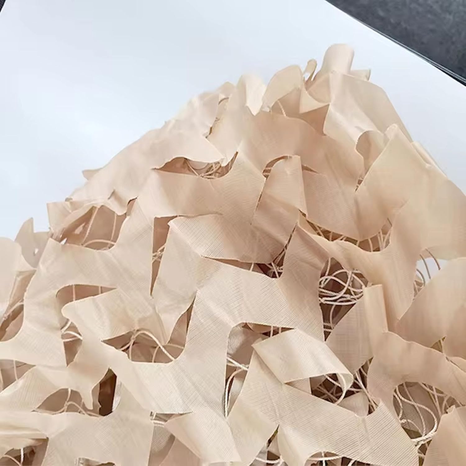 迷彩ネッ 日焼け止め迷彩ネット、ホワイト、軍事強化迷彩ネット、パーティー装飾、キャンプ、狩猟、パーゴラパティオガーデンシェードネット