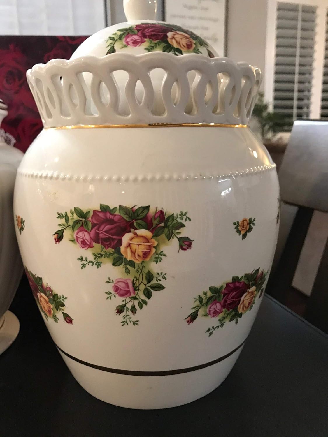 Royal Albert Old Country Roses Round Cookie Jar