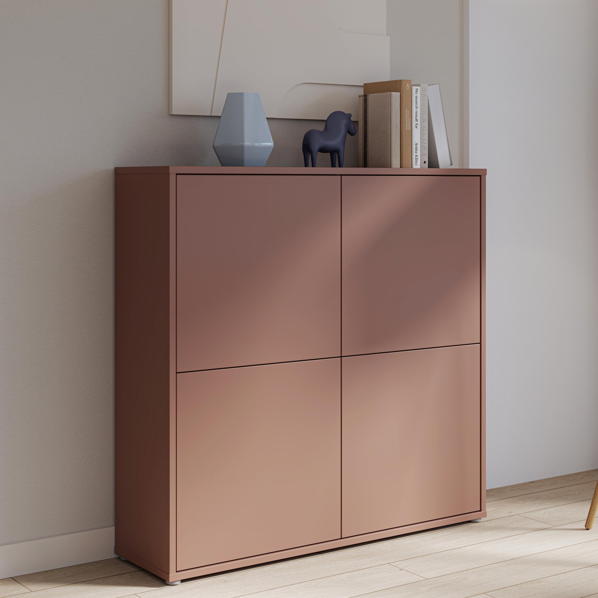 Forte ALCIE Springs Highboard 120 130, moderner Schrank mit 4 Schranktüren, Wohnzimmer, Schlafzimmer, Holzwerkstoff, Terrakotta, 124,5 cm breit x 121,5 cm hoch x 34,9 cm tief Küche, Haushalt & Wohnen