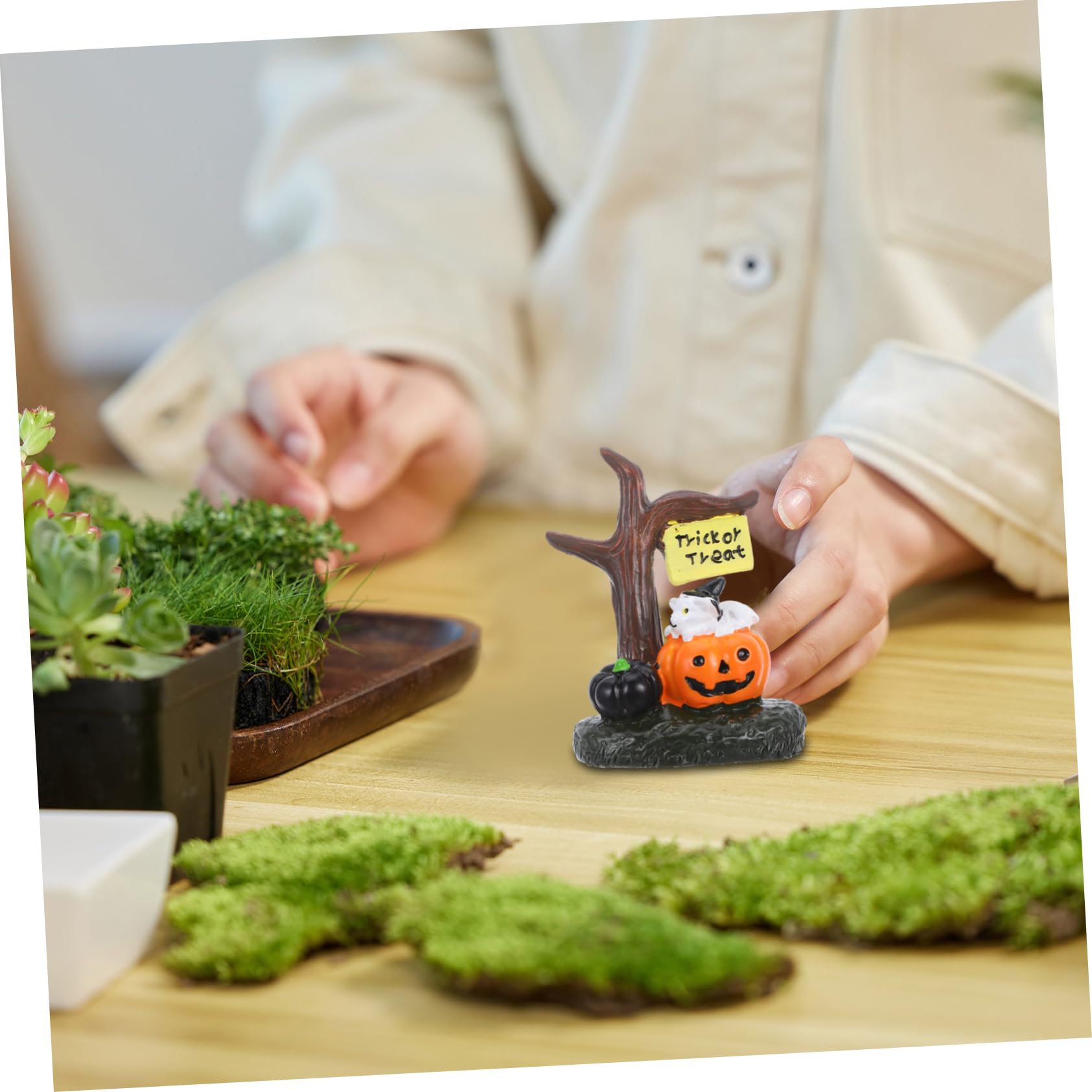 5 Figuras en Miniatura de Halloween, decoración de Mesa con Forma de Mini casa, estatuas de Micro paisajes, artesanía de Resina para Decoraciones de otoño y Fiestas de Halloween.