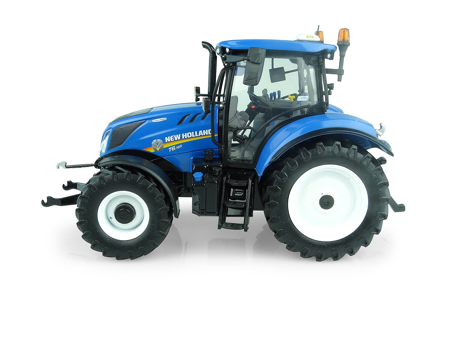 Amazon.com: Universal Hobbies - New Holland T6.165 Tractor - 1:32