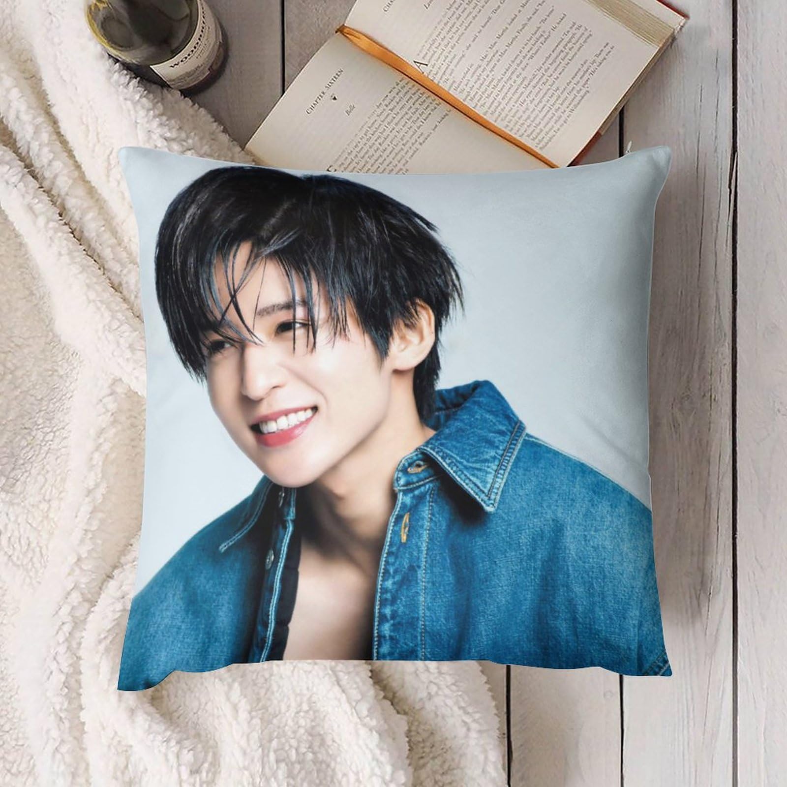 Amazon｜目黒蓮 スクエア枕カバー 両面印刷 写真 毛玉なし 変形なし