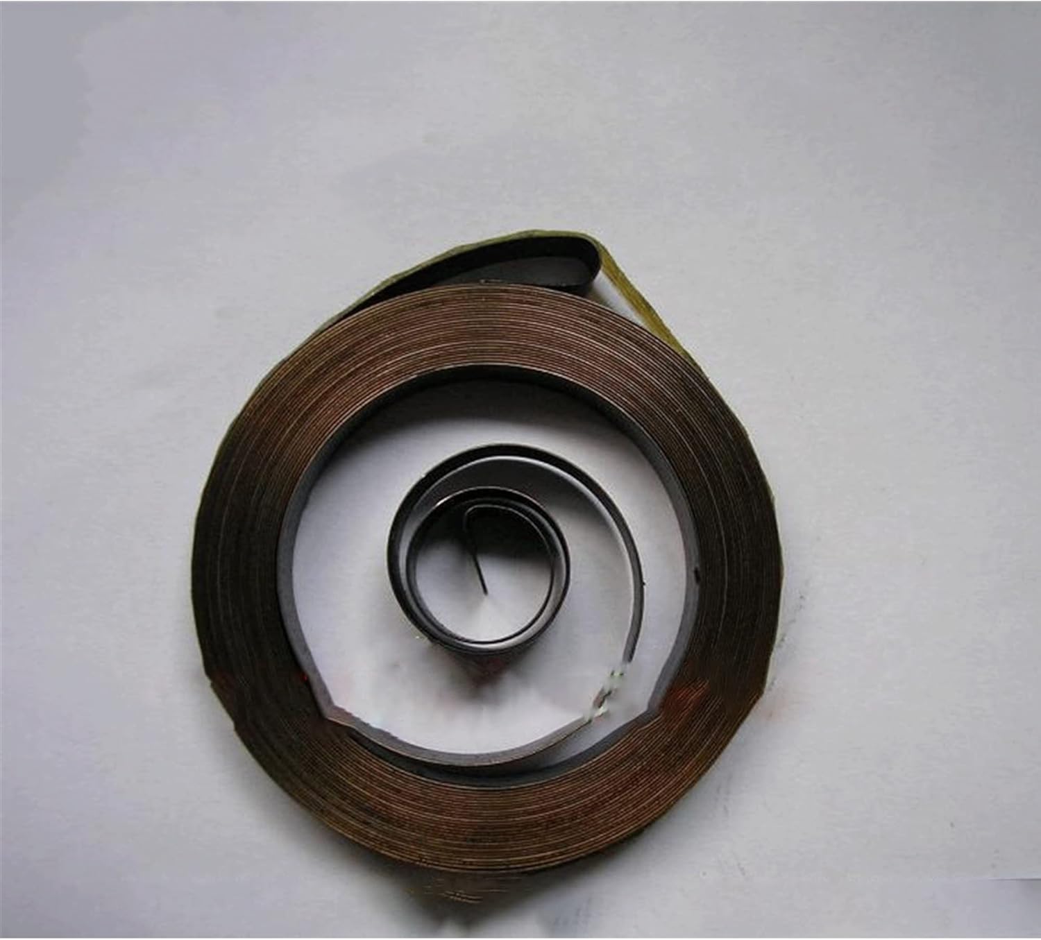 Qinlu-DIY 压缩弹簧 小型フラットワイヤーステンレス鋼の一定力のねじりコイルスパイラルスプリング、0.2 * 11 * 21