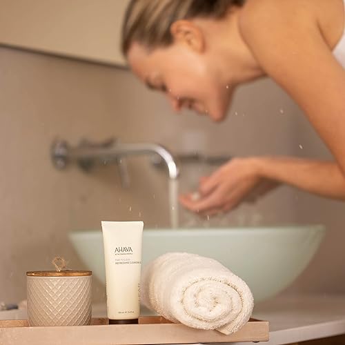 Miniatura 5 de AHAVA Cleanse Refreshing Cleansing Gel - Soapless Cleanser & Refresher, Tones & Wash-off Makeup, Dirt & Impurity, Enriched with Exclusive blend