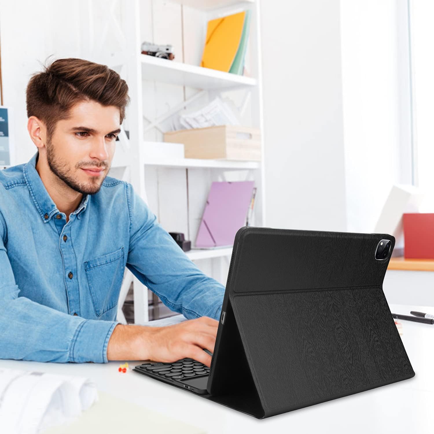 Black Friday Clearance Touchpad Keyboard Case for iPad 8th Generation(2020)/7th Gen(2019) 10.2 inch - 360 Rotating 7 Color Backlit Keyboard with Trackpad, Protective Cover with Pencil Holder for iPad Air 3, Pro 10.5, Black