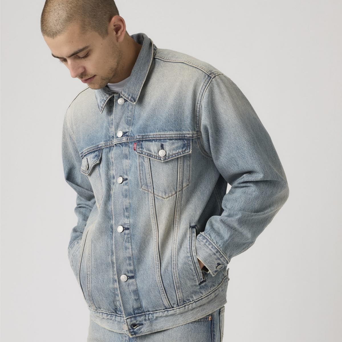 Levi's Relaxed Fit Trucker Wherever You Are T