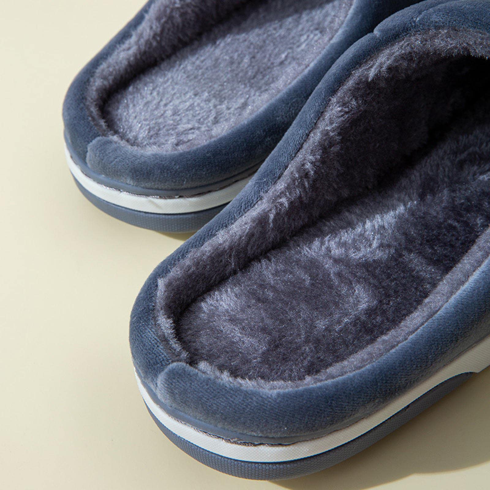 Un'Elegante Pantofole in Cotone Pantofole Calde Pantofole in Cotone Autumn And Winter Men Cotton Slippers Home Warm And Comfortabl