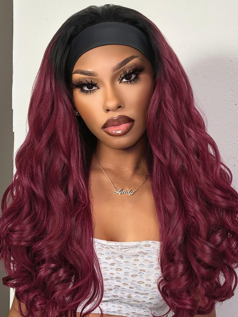 FANCEE Yaki Wavy Headband Wigs Ombre Burgundy Kinky Straight Wear and Go Wig with Curly Wavy Ends for Mom on the Go Synthetic Headband Blow Out Style