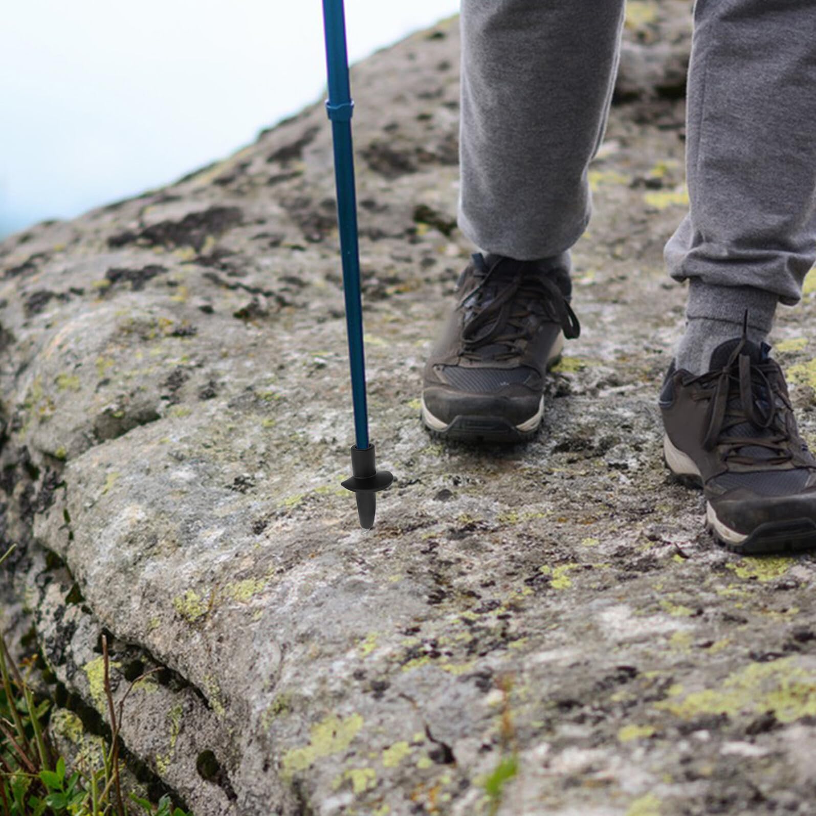 Trekkingstockspitzen aus Wolframstahl und Nylon Leicht und Schnell Austauschbar Ersatz für Wanderstöcke und Gehstöcke Beim Wandern und Bergsteigen Grün