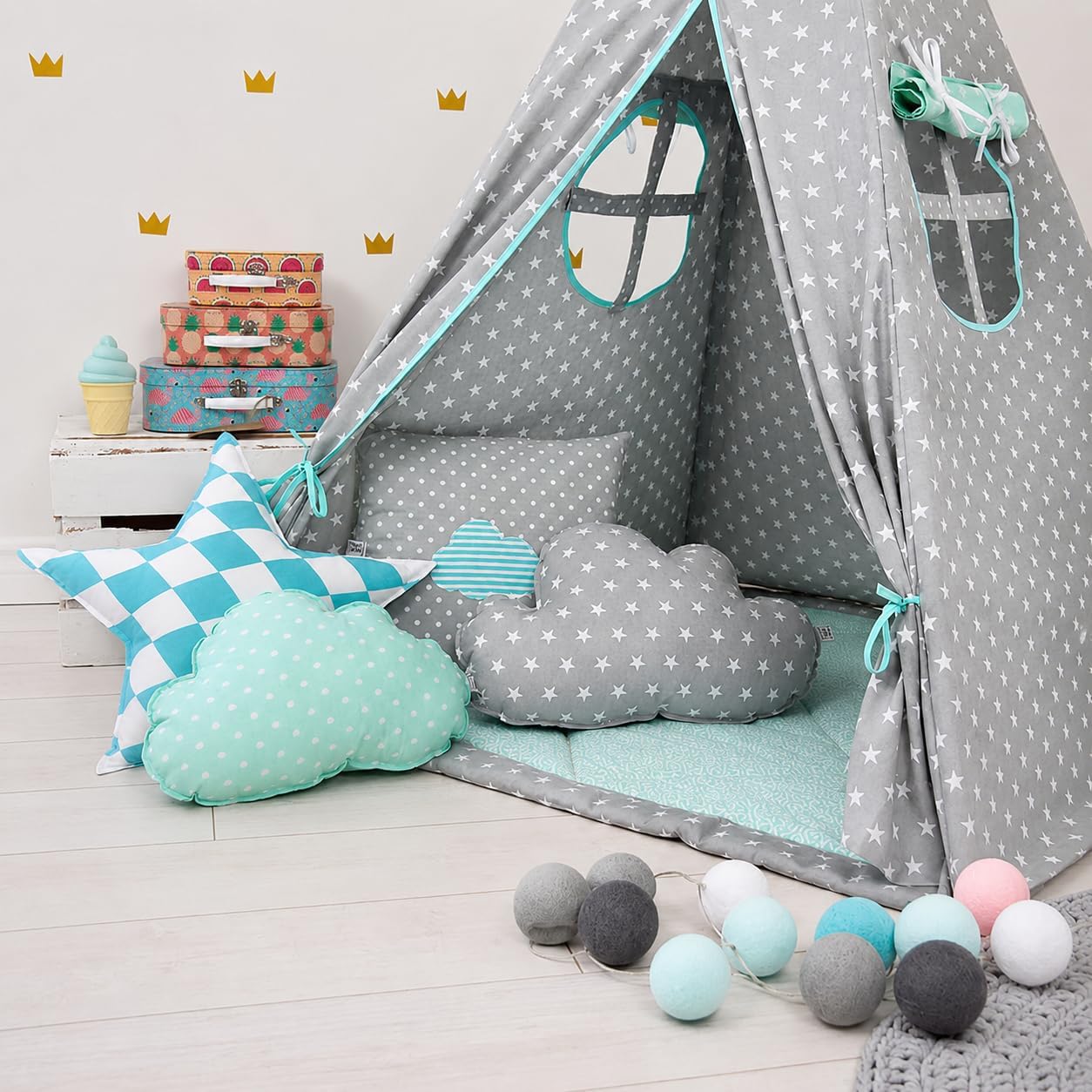 - Nyra Decor 2 - 14 year old kid Portable Teepee Tents with Padded Mat and Cushions Free Kit Bag Sky Bluee