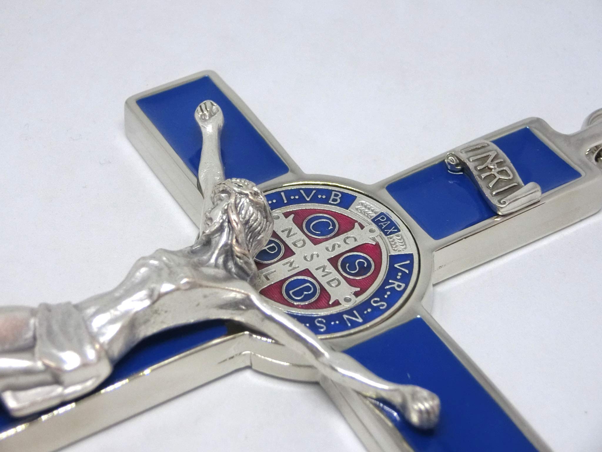 GTBITALY 10.004.11 blu croce di san benedetto crocefisso argento 20 cm medaglia smaltato a mano con scatola regalo e preghiera prete esorcismo esorcista nativita' battesimo