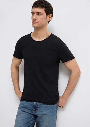Black Basic T-Shirt Fitted/Body Seated Cut 062772-26341