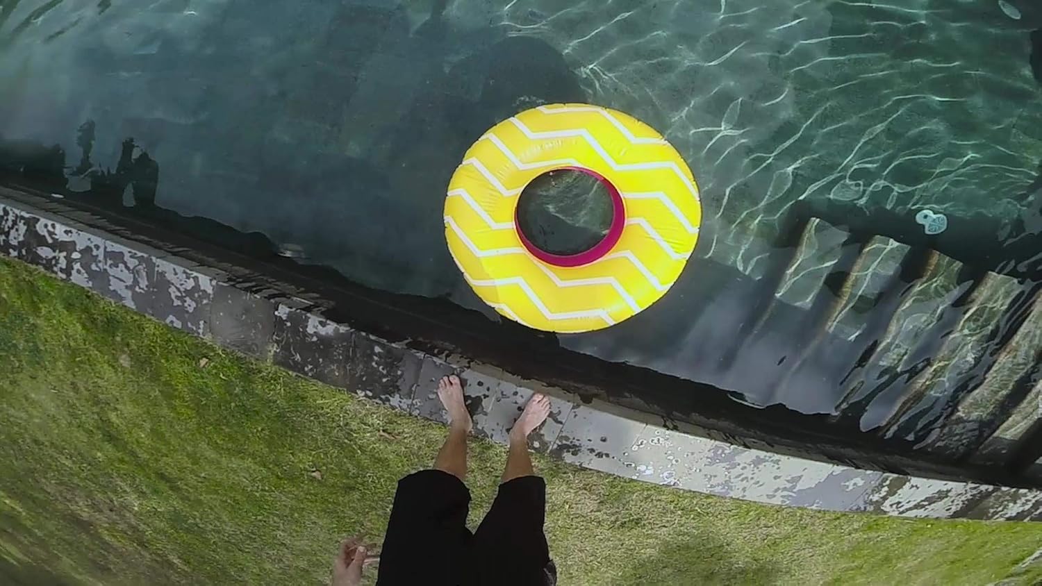 Big summer Inflatable Swimming Ring for Children & Adults, Blow Up Swim Tube for Teens Age 8+ (Yellow) : Toys & Games