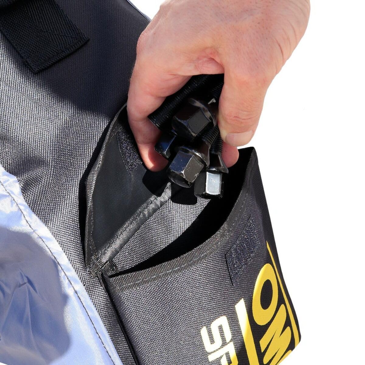 Racing Net FIA OMP Inclusief Small Size Quick Release - Hoogstra Autosport