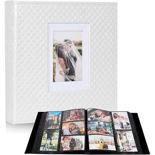 RECUTMS Large Capacity Photo Album 4x6, 600 Photos PU Leather Picture Album with Black Pages, Horizontal & Vertical Pockets, Clear Sleeves Memory Book for Family, Travel, Wedding & Gift (White)