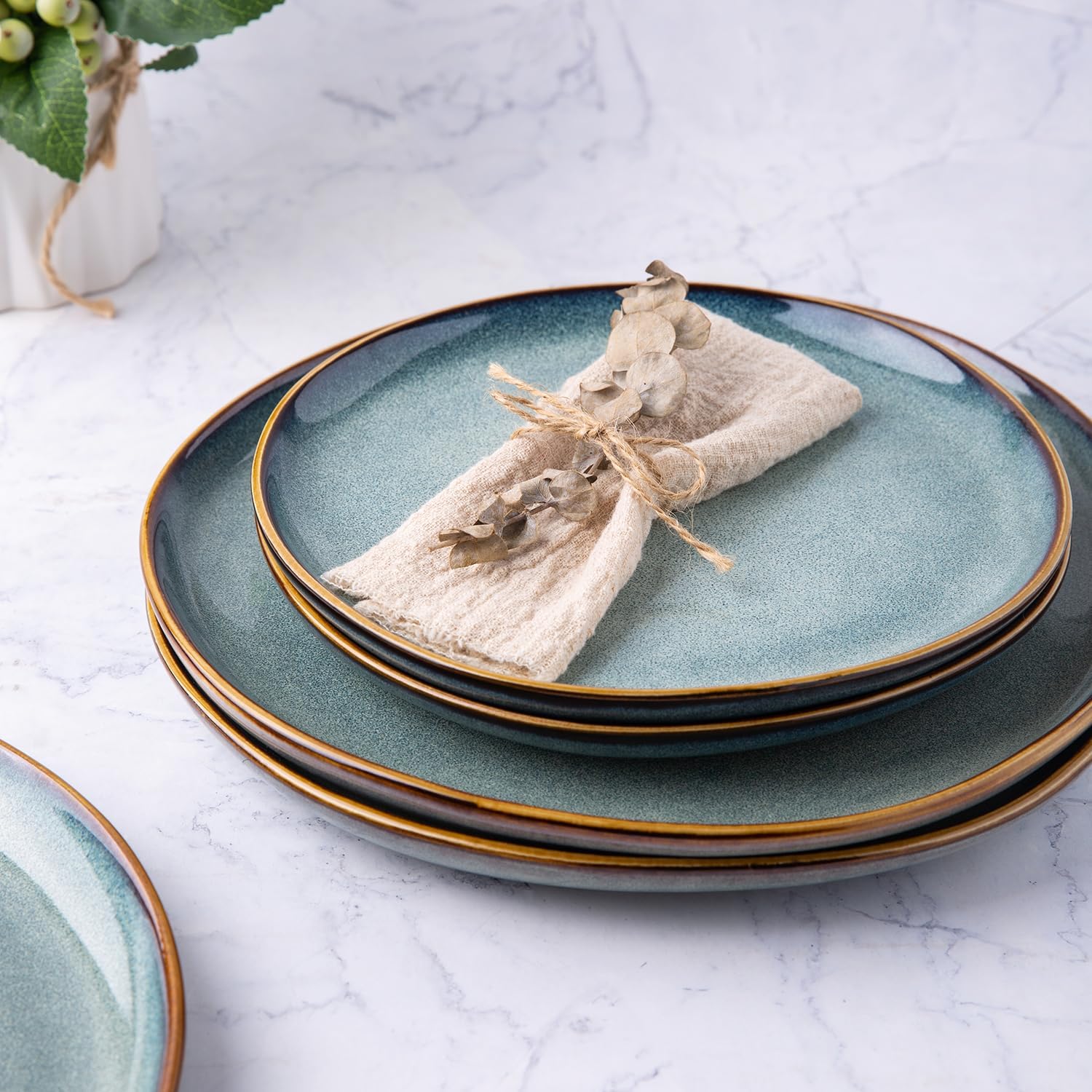 AmorArc Ceramic Plates Set of 6，8.5 Inch Handmade Reactive Glaze Stoneware Plates set Dessert，Salad，Appetizer，Small Dinner Plates，Microwave & Dishwasher Safe，Scratch Resistant，OceanBlue(ASP007)