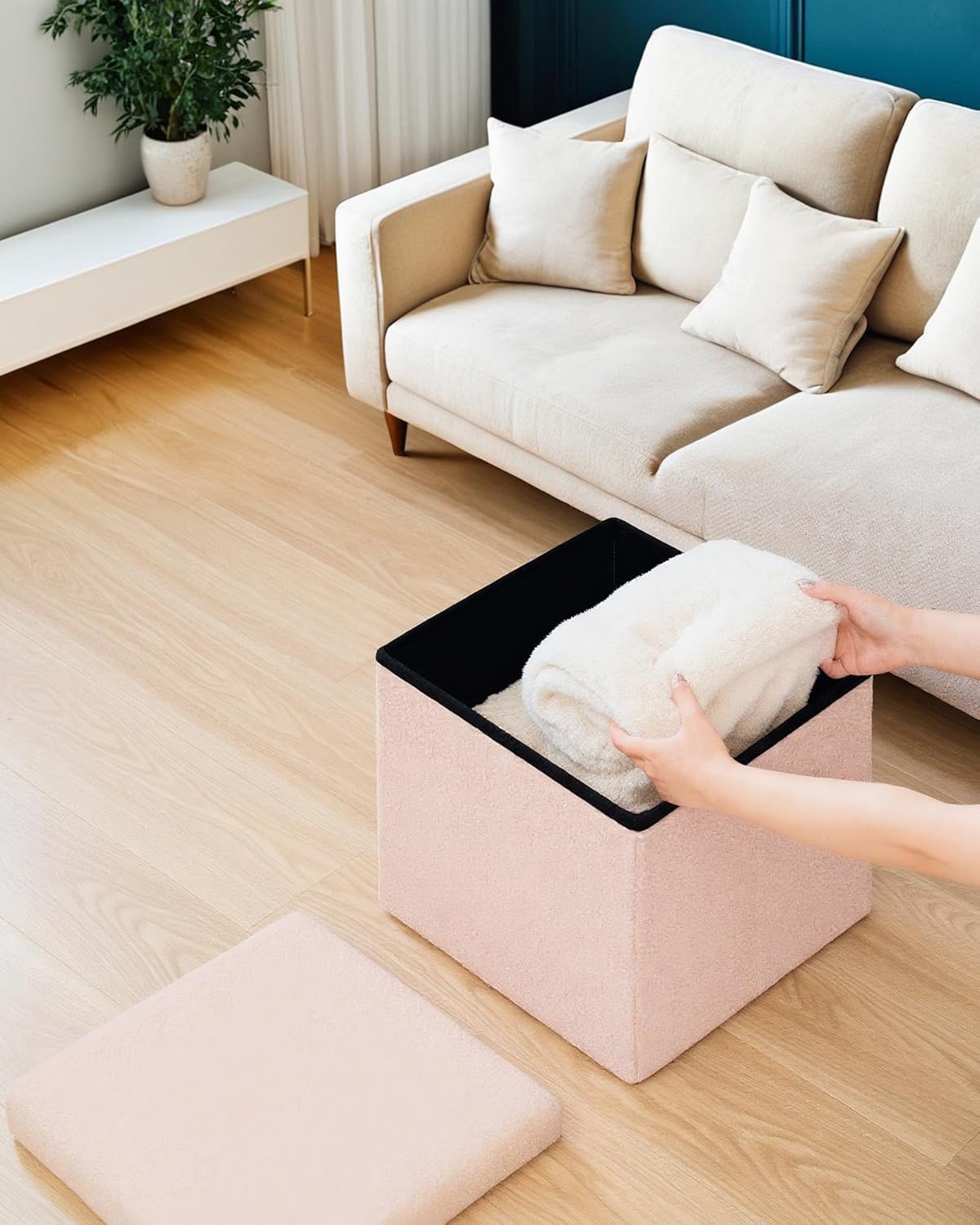 Square Ottoman with Storage, Small Sherpa Storage Ottoman Cube, Boucle Folding Foot Rest for Dorm, Living Room, Bedroom, Pink, 15"x15"x15"