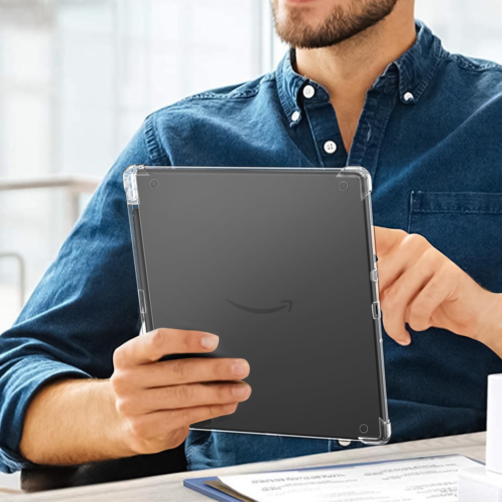 Fintie Przezroczyste etui na tablet Kindle Scribe 10,2 cala (wydanie 2022) – smukłe, lekkie, przezroczysty, miękkie, elastyczne, z tworzywa TPU, z uchwytem na długopis