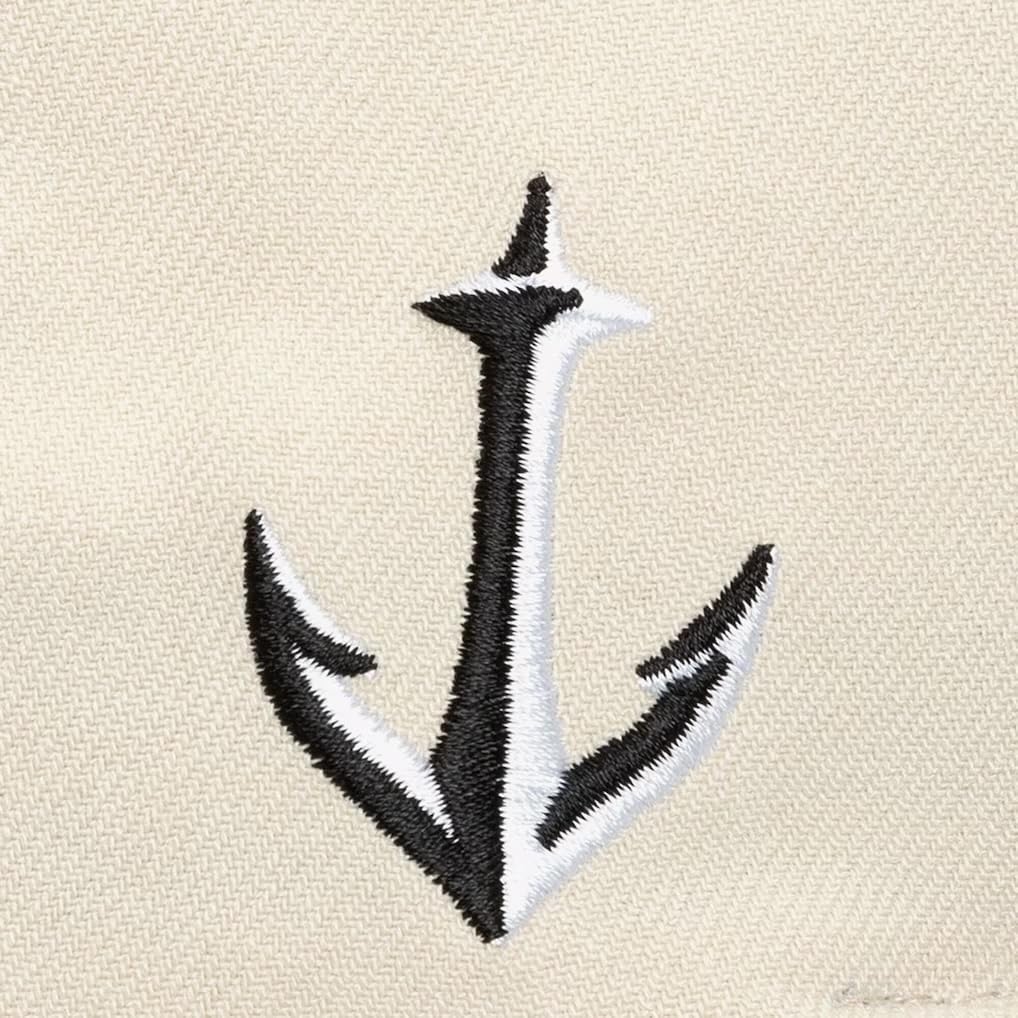 Mitchell & Ness Seattle Kraken NHL Evergreen Cream Black Snapback Hat Cap - Image 3