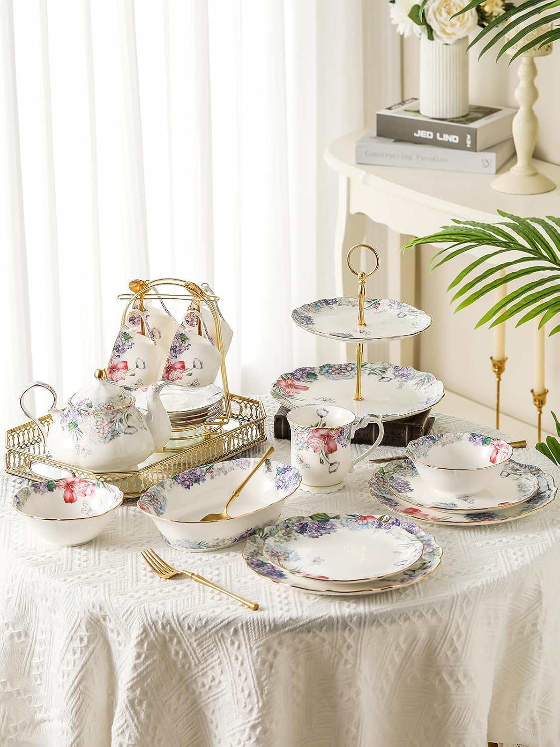 15 Piece Bone China Tea Cup Sets, Elegant Blue and White Porcelain Tea Cups and Saucers Service for 4,with Teapot Sugar Bowl Cream Pitcher Teaspoons for Tea/Coffee,Gift Set for Adults.