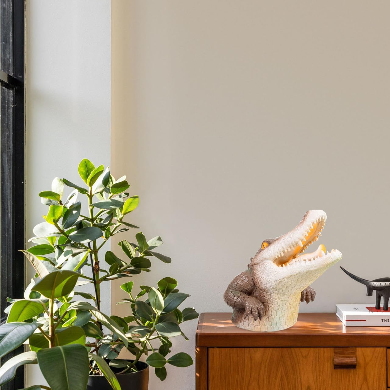 Angoily Floating Crocodile Head Ornament Realistic Pond Animal Decor Lightweight Outdoor Garden Sculpture Patio Pool Head Model