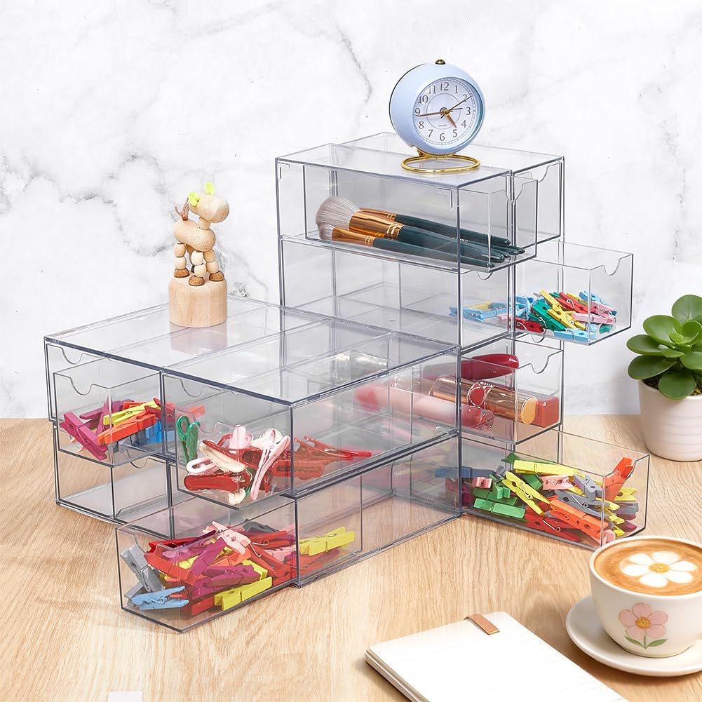 NBEADS 4 Pcs Organisateur de Ruban Adhésif Décoratif en Acrylique, Porte Ruban Adhésif Tape avec 4 tiroir Coulissant Boîte de Rangement pour Accessoires de Bureau, 17.5x6.4x24.6cm