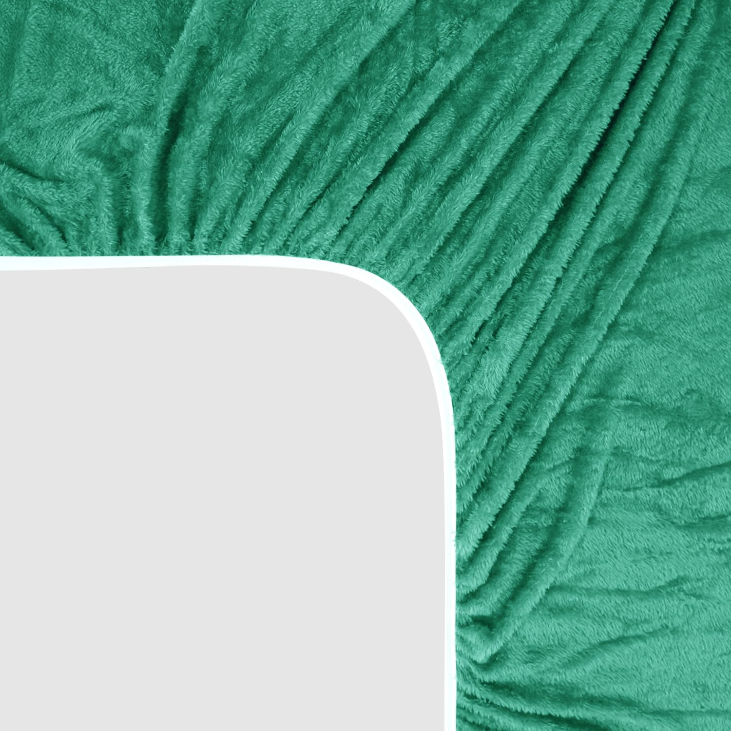 Teddy Fitted Sheet Three Piece Set,Excellent Heat Retention,Soft and Smooth,One Deep Pocket Furry Fleece Fitted Sheet and Two Piece Ultra Standard Size Pillowcases(Green, Queen)