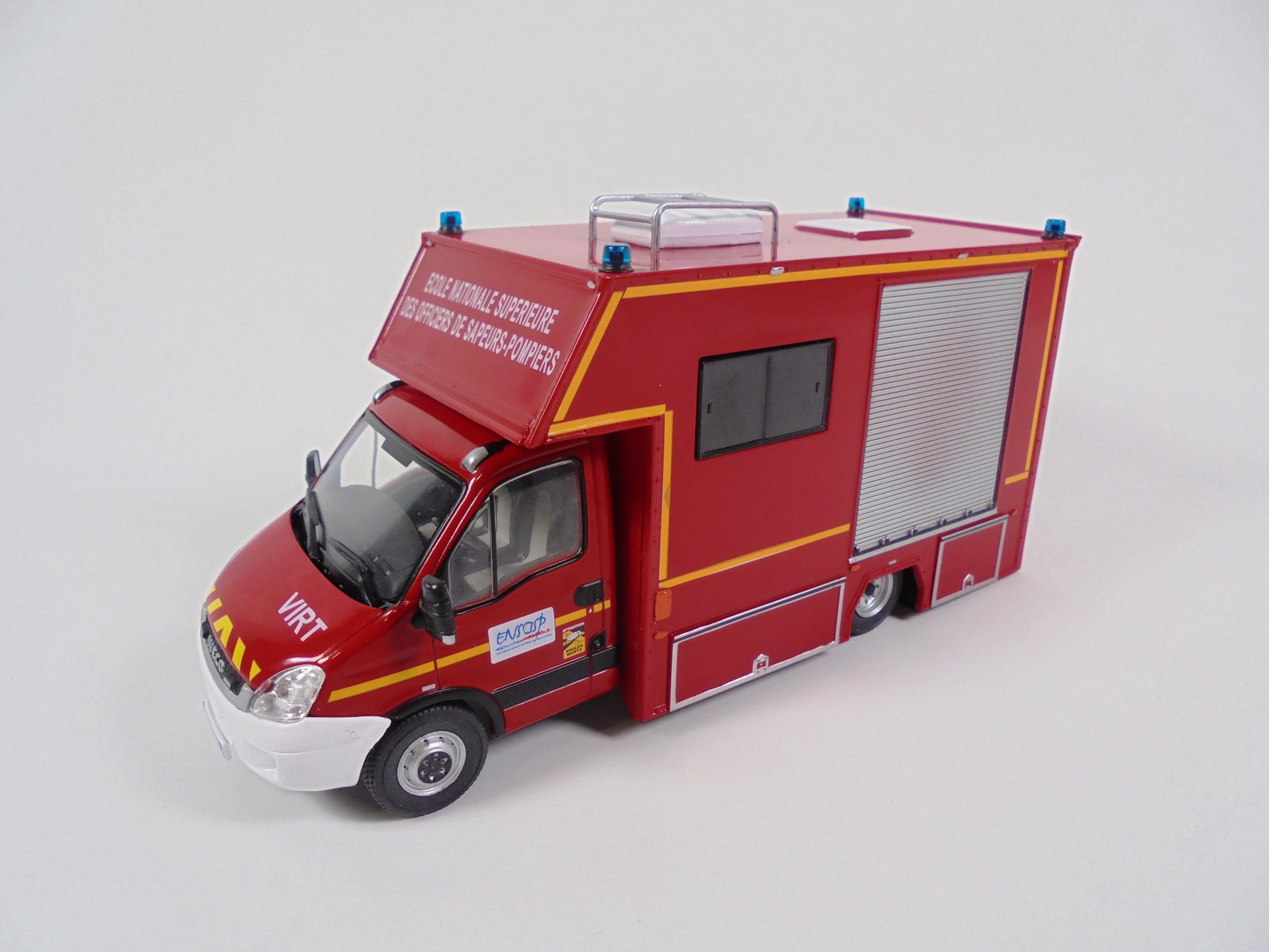 OPO 10 - Camion de Pompiers 1/43 I. Daily TIB Véhicule d'intervention Risques technologiques - Véhicule léger Sapeurs Pompiers Hachette CPL34