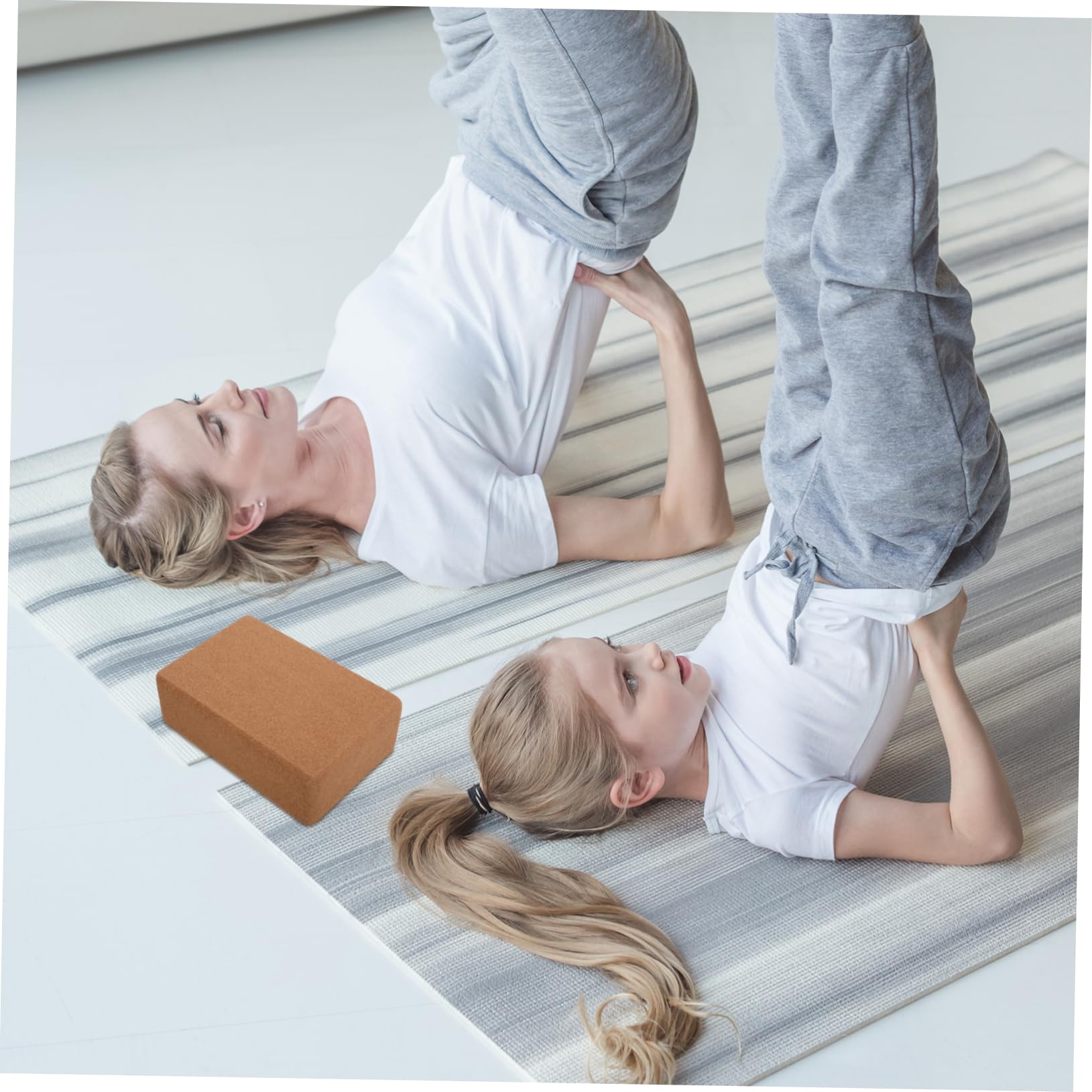 Bloque de Yoga de Corcho Alta Densidad, 1 Pieza, Caqui | Antideslizante, Ligero y Portátil, para Fitness y Niños, Mejora Equilibrio y Flexibilidad