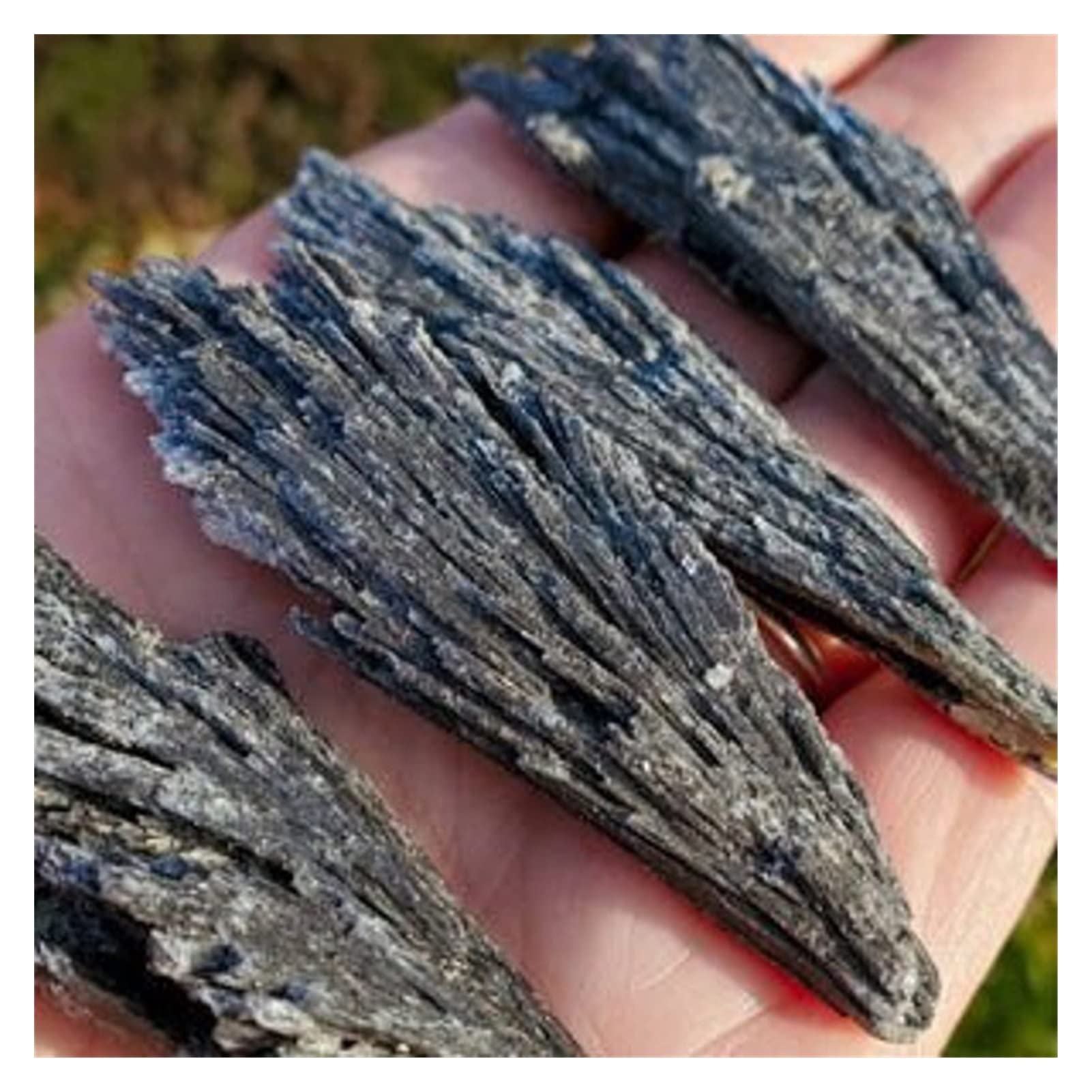 Cristal Naturel Rugueux Cristaux de Cyanite Noire Brute Naturelle Minéral de Cyanite Noire Brute(Wholesale 100g,Small(3-5cm))