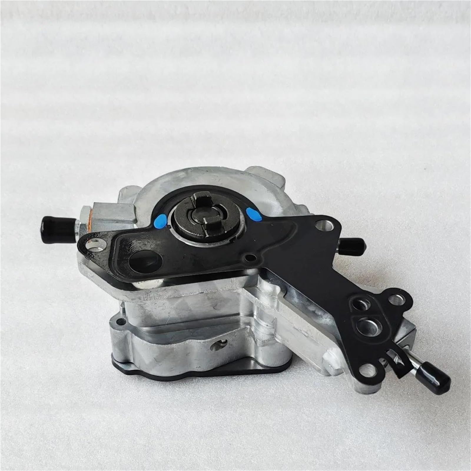 Générique Pompe à Vide Frein pour VW 1.4 1.9 2.0T Pompe Vide Frein Voiture