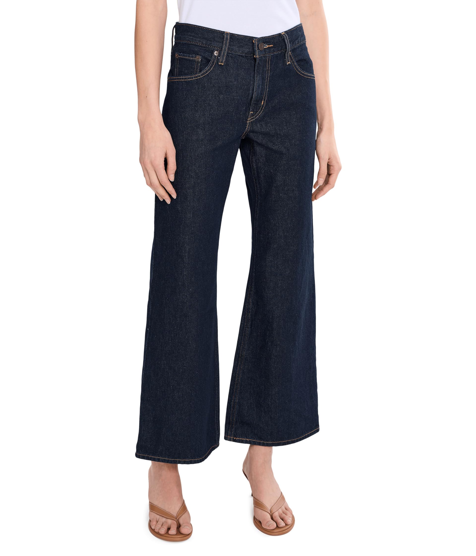 

                                                    Levi's Women's Middy Loose Boot Jeans, (New) Shade