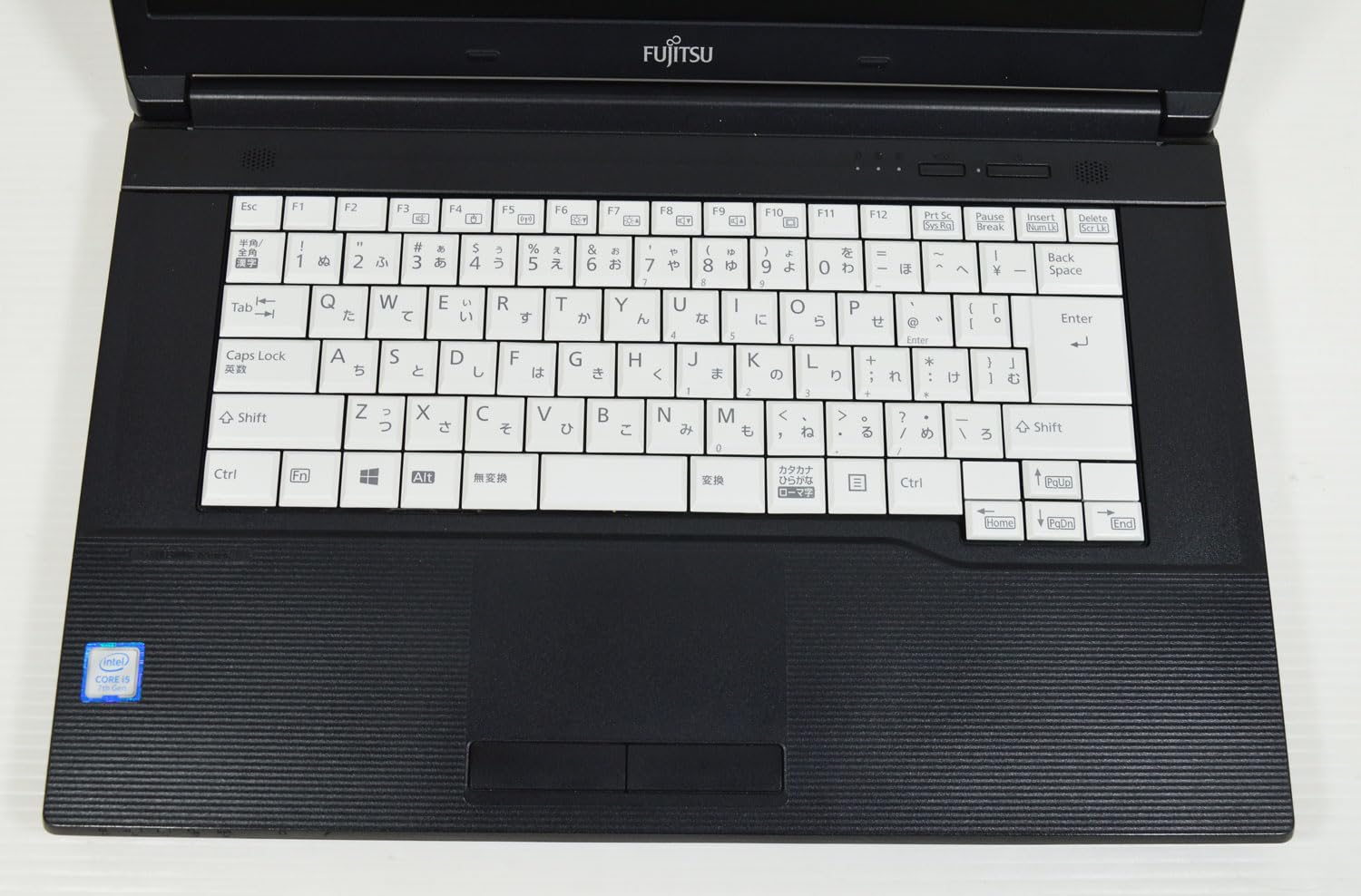 美品♡FMV 軽量薄型ノートパソコン SSD Windows11 カメラ付 Amazon.co.jp: 【整備済み品】 富士通 FMV LIFEBOOK A577 / 第7世代