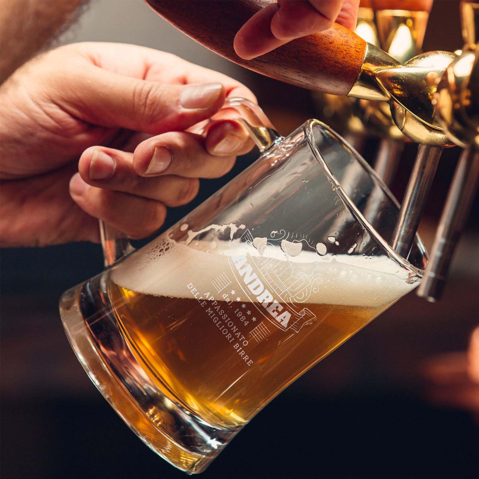 STAMPATEK Boccale per la Birra Personalizzato Regalo Compleanno Appassionato di Birra 40 anni Idee Regalo 50 anni, 520 ml H 15,3 cm Ø 9,3 cm - Personalizzabile regalo amico compleanno - Appassionato