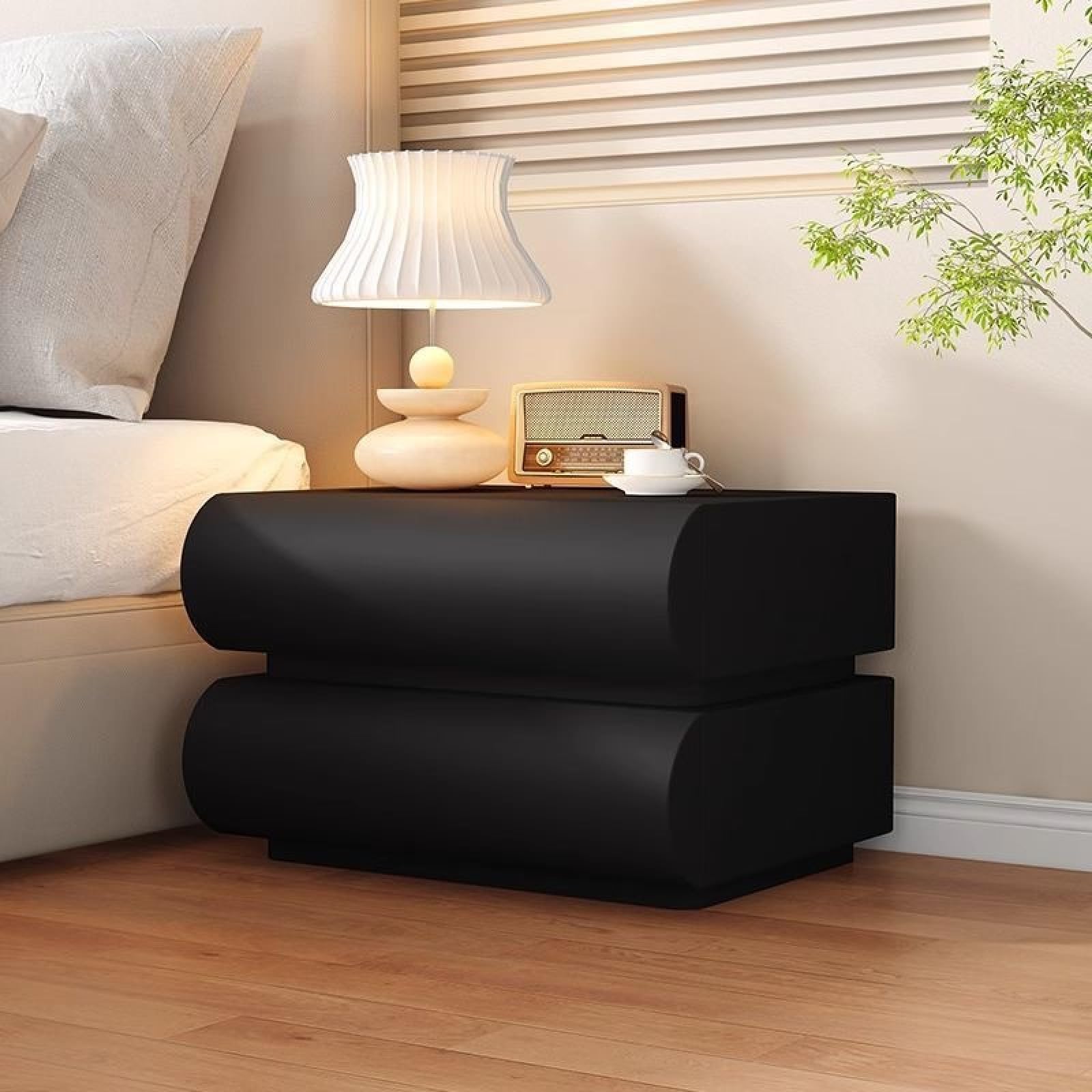 Table de chevet en bois et cuir noir au design premium pour lit