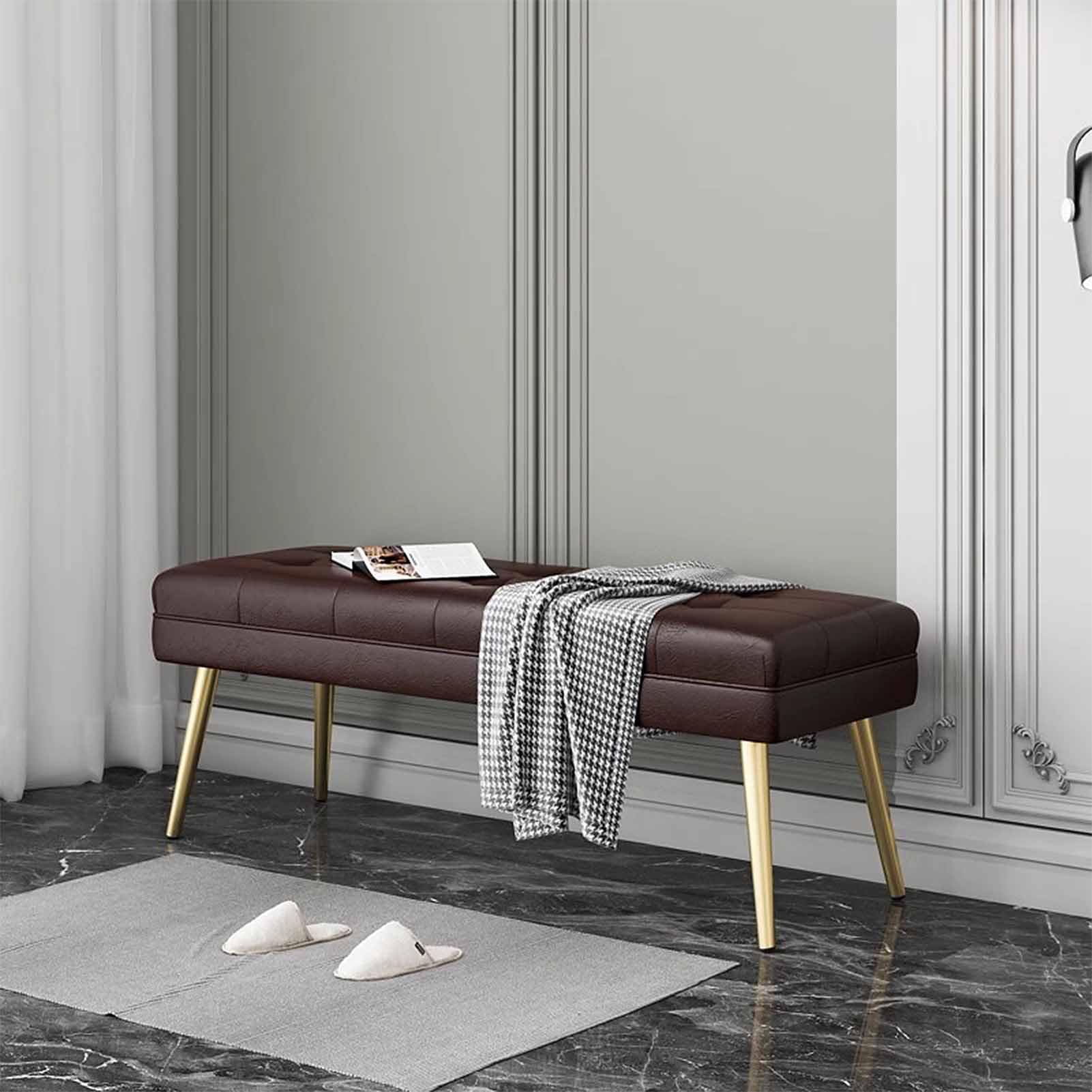 Banc de chambre en cuir PU et pieds dorés au design minimaliste