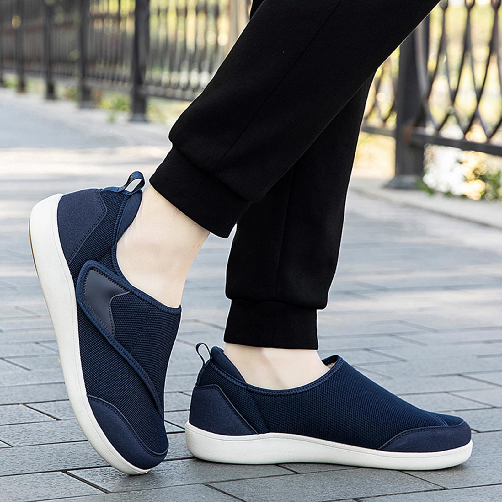Hausschuhe Damen Herren Diabetiker Schuhe | Extra Weit Leichte Walkingschuhe Senioren Rutschfest Atmungsaktive Klettverschluss Einstellbar Orthopädische Freizeitschuhe