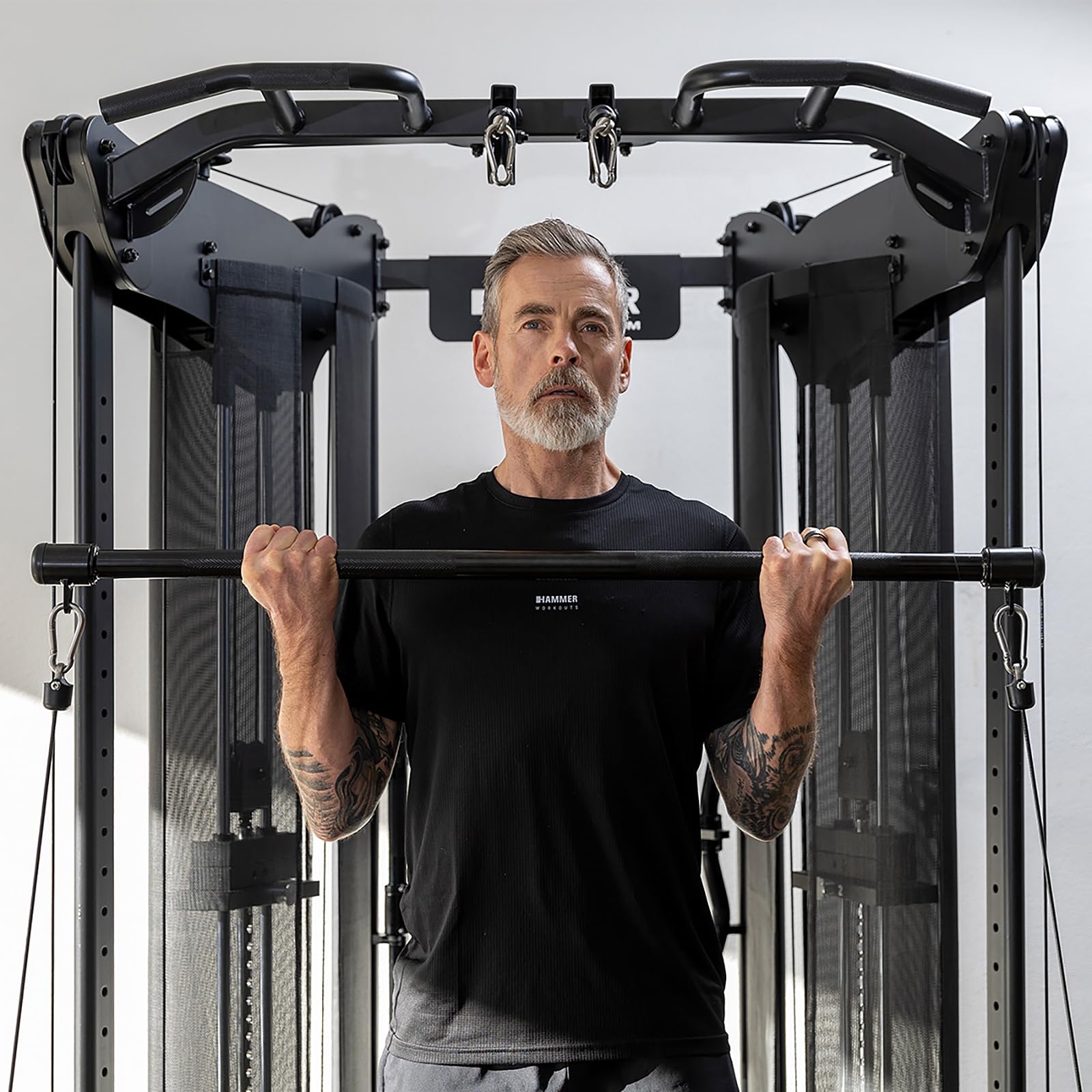 HAMMER Kraftstation Autark 9.0, kompakte Fitnessstation für zu Hause, Fitness-Tower mit Doppel-Seilzugsystem und zusätzlichen 2 Kabelzügen, 2 x 80 kg Gewichtsblöcke, Home Gym Sport Gerät, Zubehör-Set