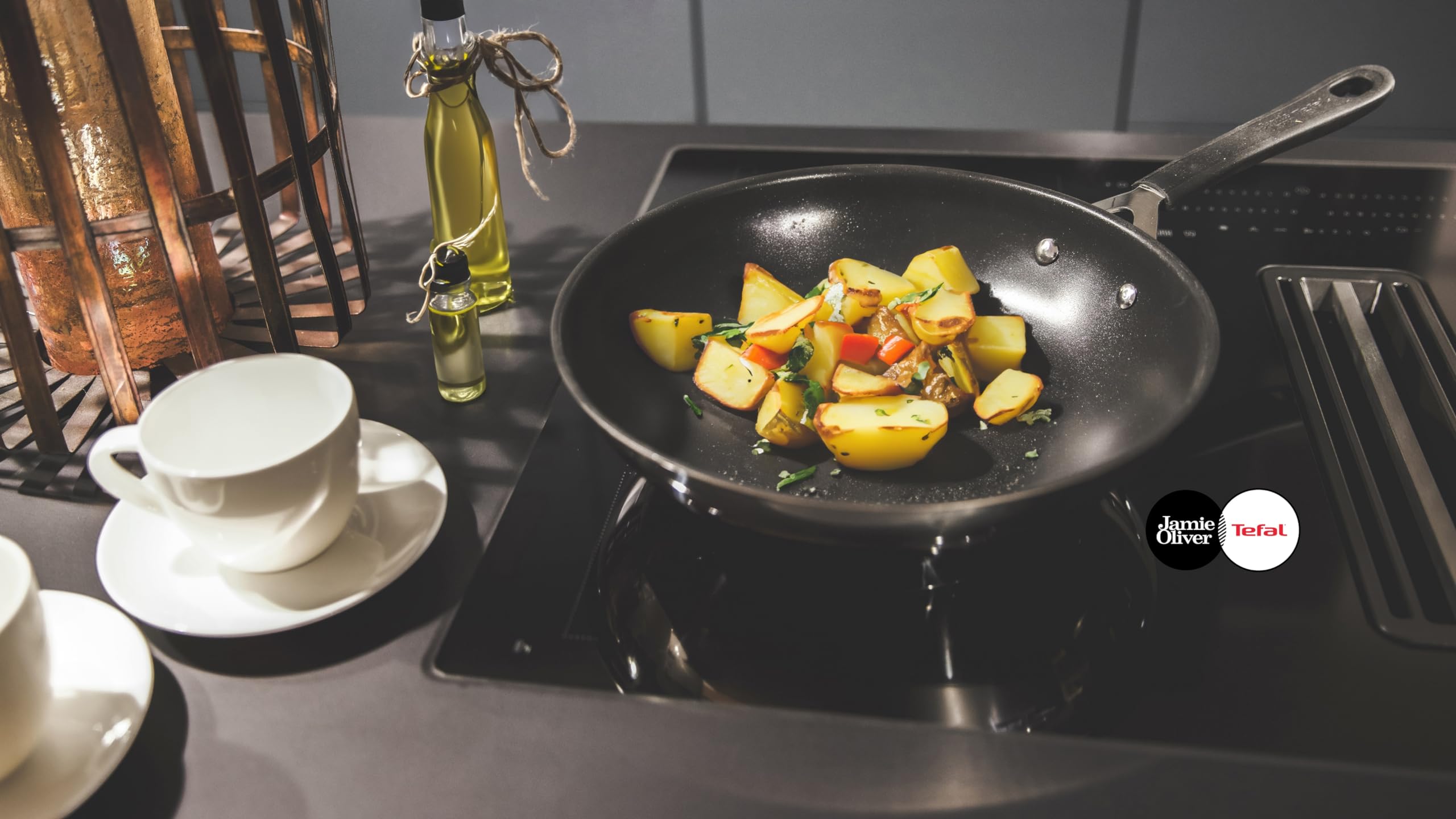 Tefal Jamie Oliver Wok 28 cm inducción, wok de acero inoxidable grande, antiadherente, borde alto, apto para horno, mango remachado, E30