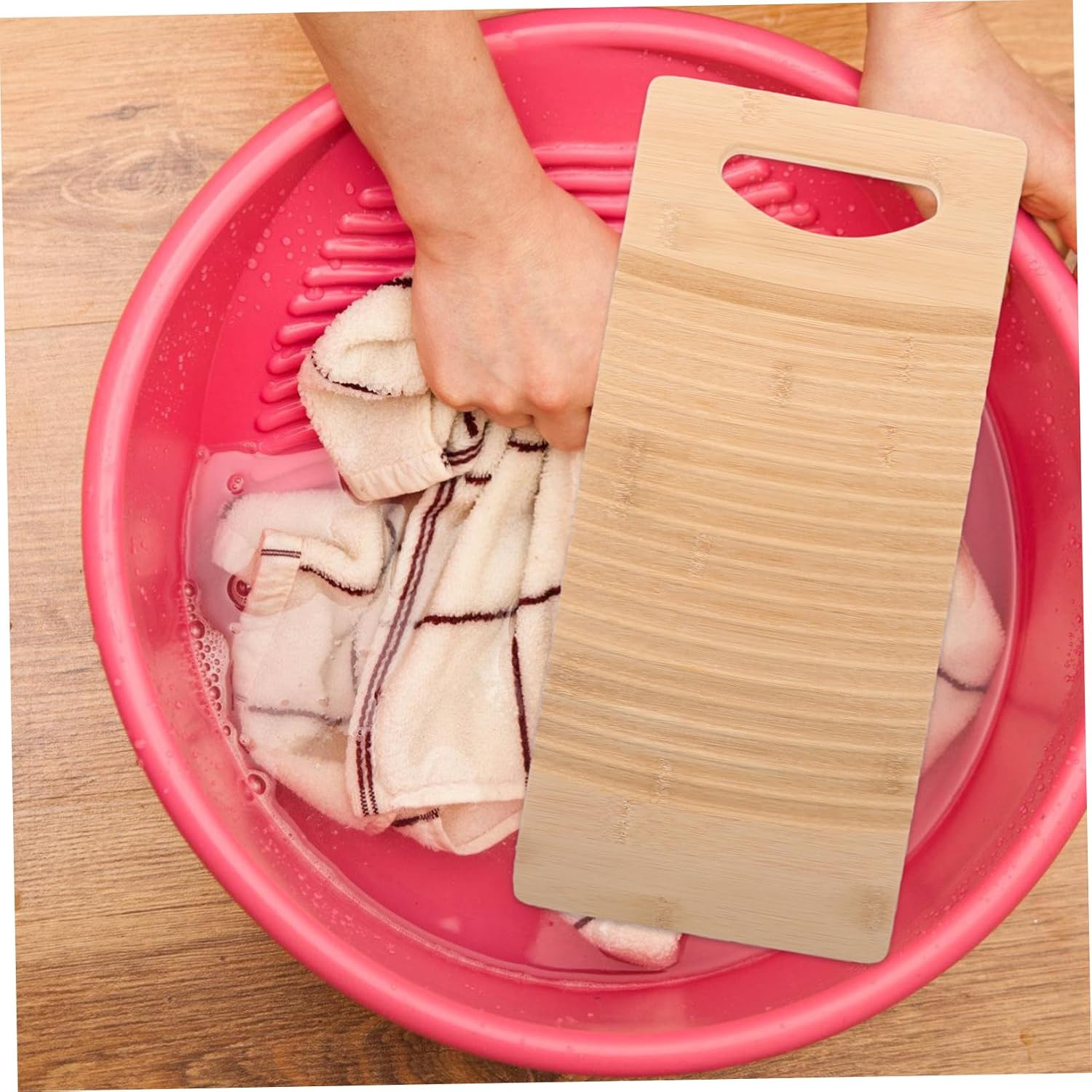 Washboard for Hand Washing Clothes Hangable Wash Board with Anti-slip Surface for Clothes Socks Towels Compact Design