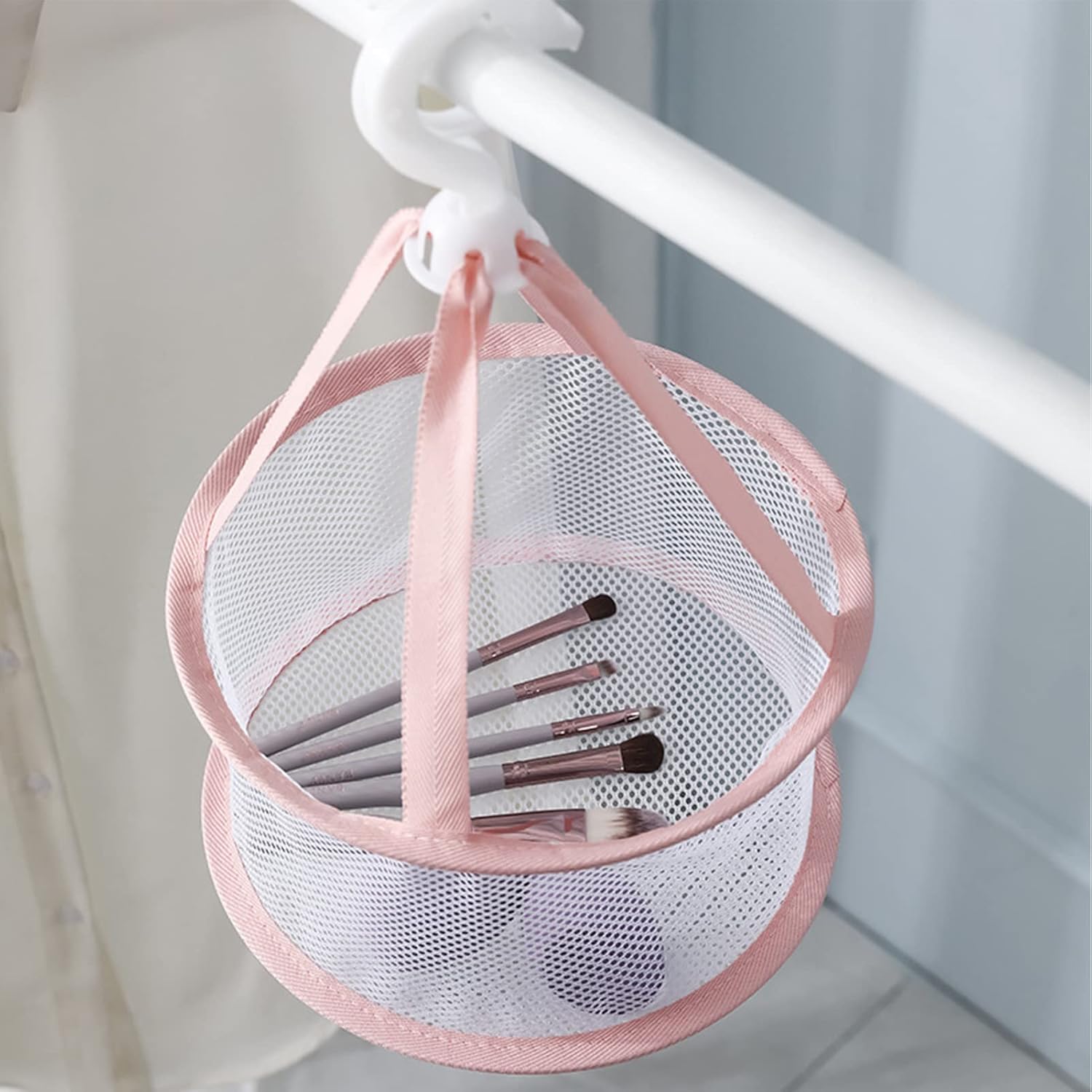 Makeup Brush Drying Basket, Mesh Storage Organizer with Windproof Hook 360 Rotating, for Sponge Tools Underwear Socks (Pink 20cm)