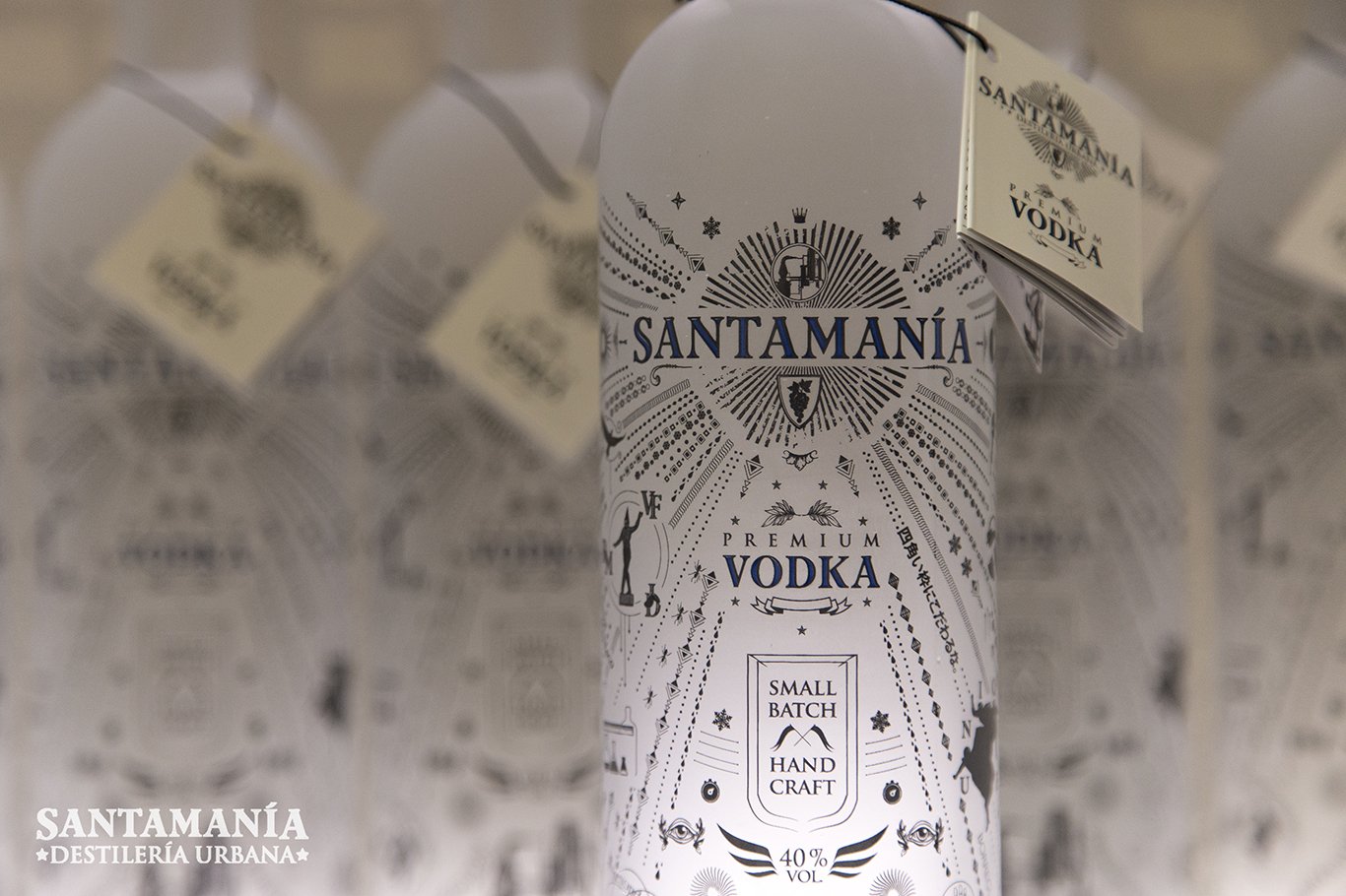 SANTAMANIA VODKA de Uva 70cl 40% Vol.