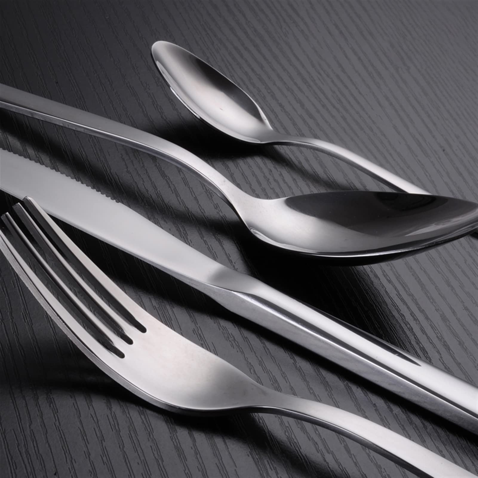 Couverts,Couverts 4 pièces couverts vaisselle fourchette à steak cuillère ensemble de couteaux vaisselle en acier inoxydable ensemble de couverts de luxe couverts de table de cuisine zéro déchet