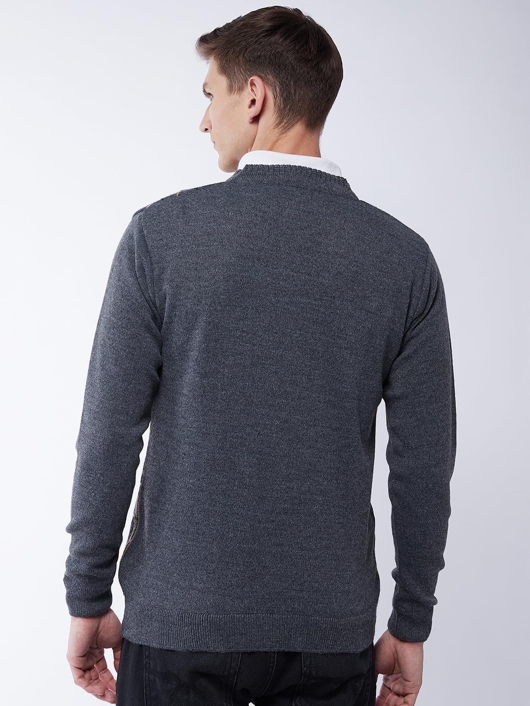 Men's Winter Sweater with Geometric Pattern Warm Stylish Seasonal Winter Clothing