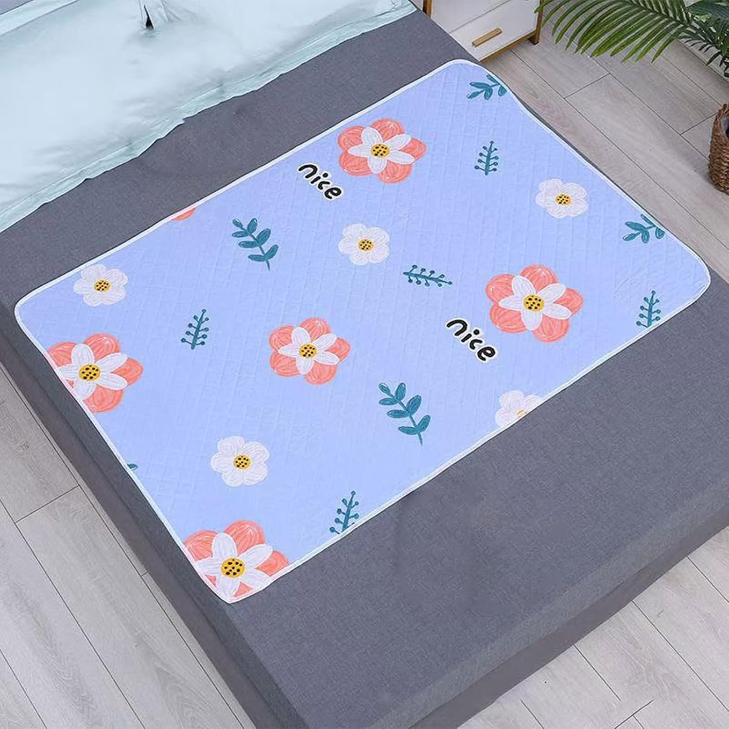 Cotton Menstrual Mattress Protector Machine Washable Reusable Period Bed Pad for Sensitive Skin Incontinences Adults Period Leakproof Pad
