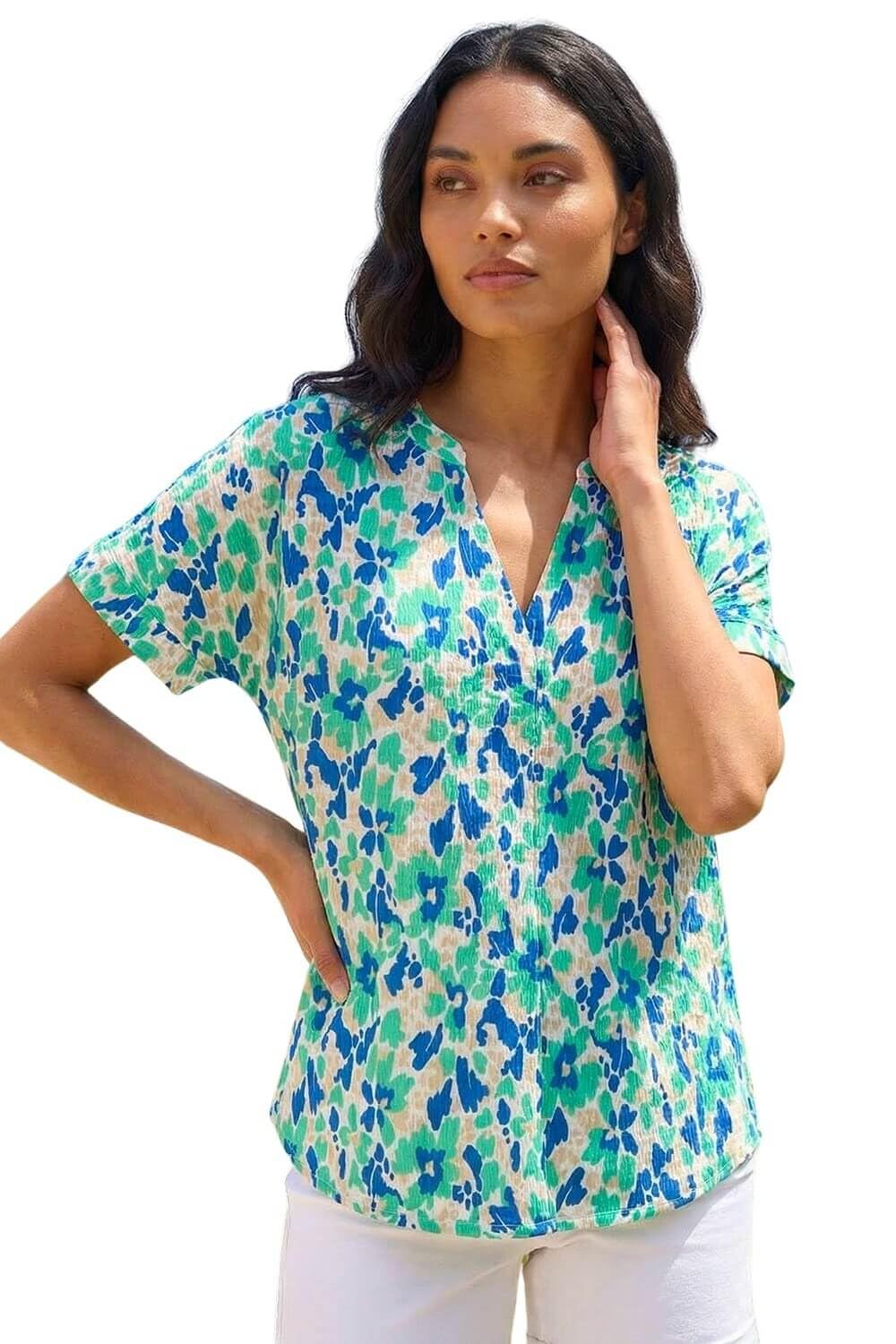 Roman Originals Abstract Spot Print Tunic for Women UK - Ladies Everyday Holiday Spring Summer V-Neckline Comfy Soft Evening Vacation Work Party - Abstract Green - Size 14